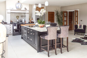 The Luxurious in-frame Shaker Kitchen
