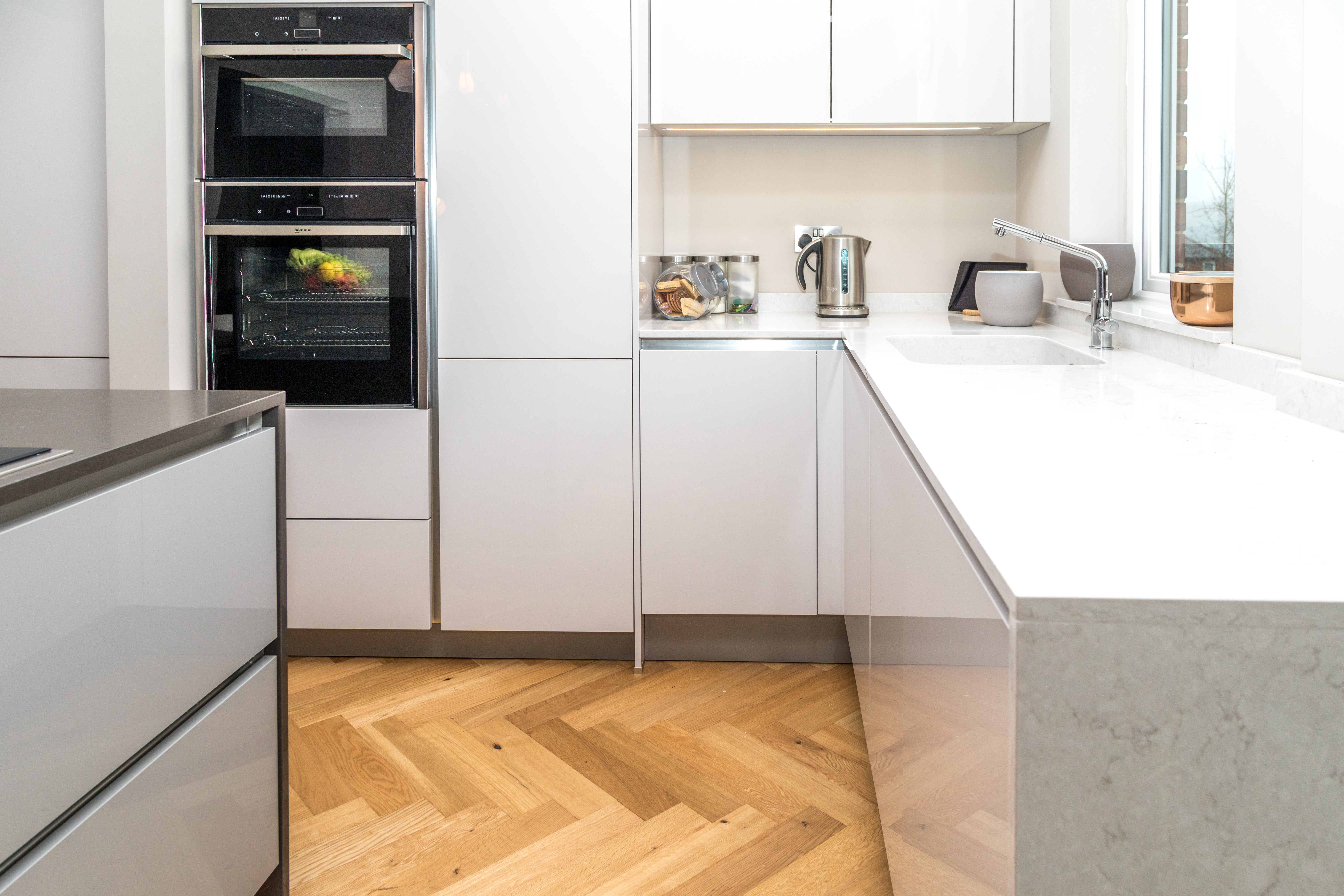 Modern, Handleless Kitchen Design in Sheffield | Concept Interiors Ltd.