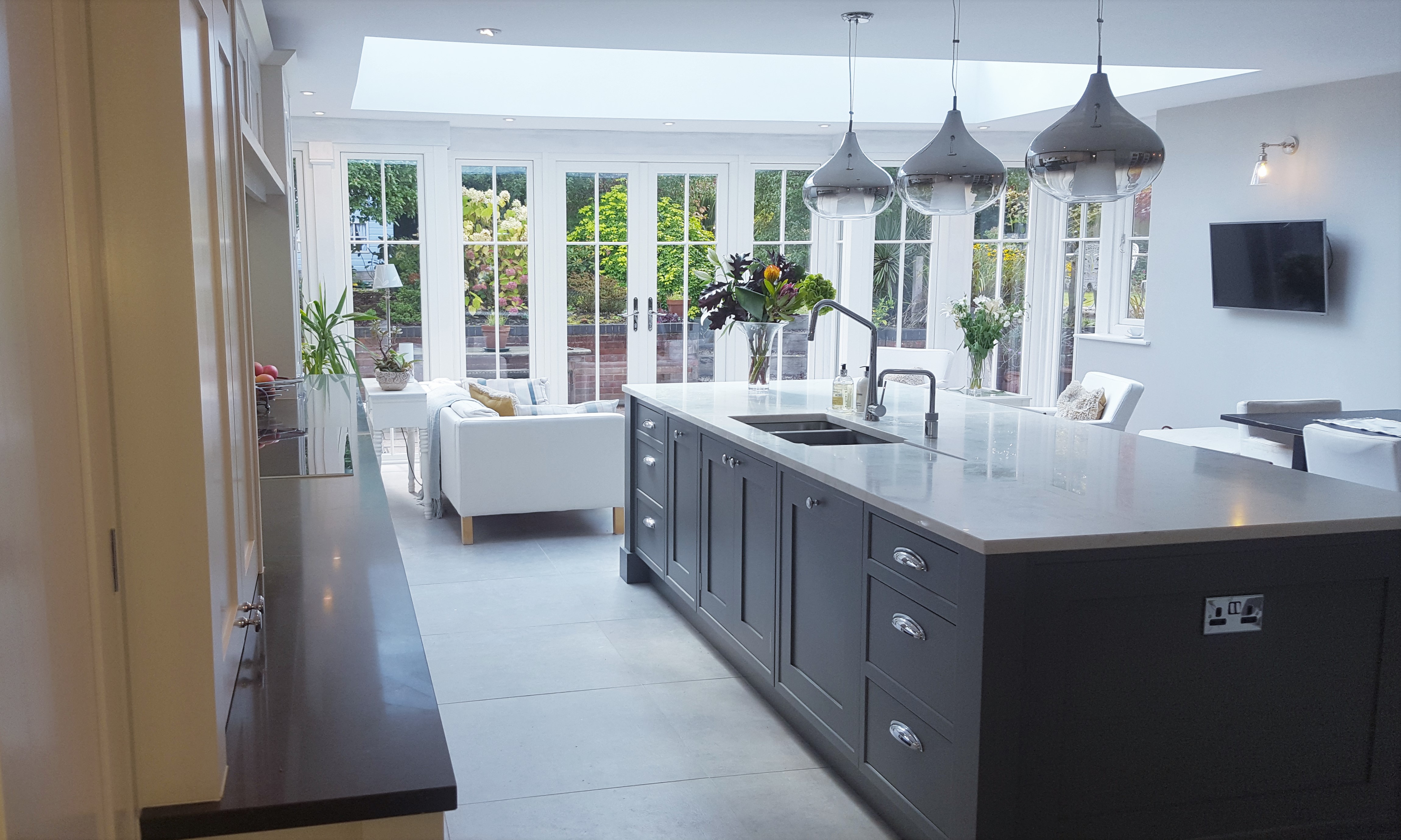 Beautiful Bespoke kitchens, made in Sheffield by expert cabinet makers.