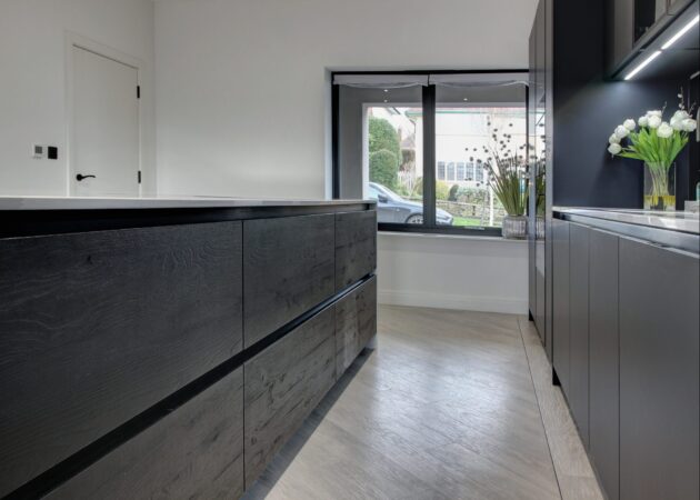 Sleek kitchen design Sheffield