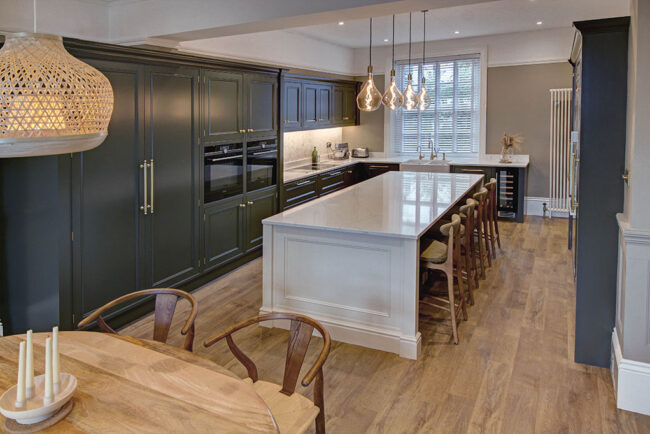 Bespoke-English-Shaker-kitchen