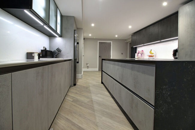 Modern-German-Kitchens_bespoke-kitchen