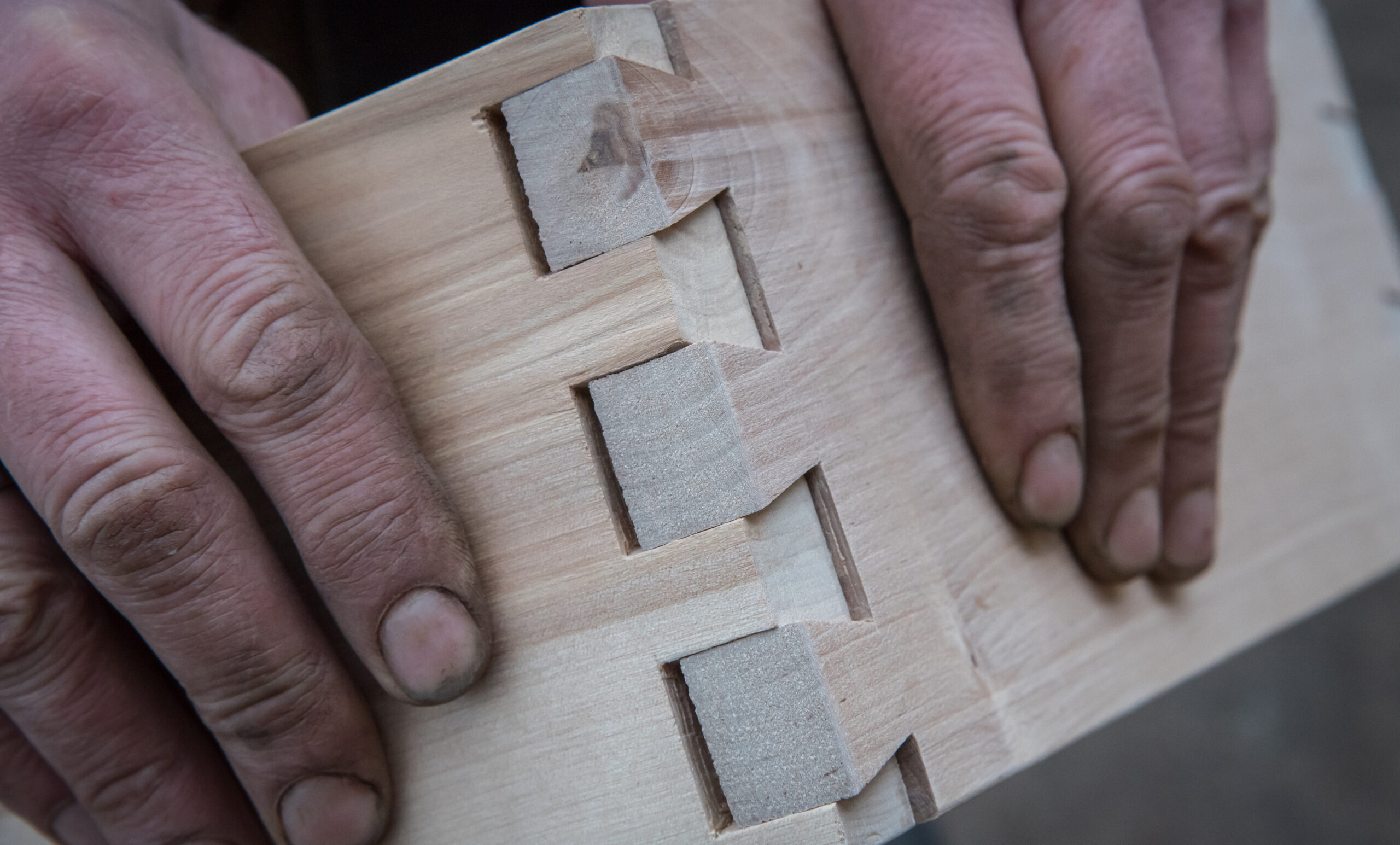 Crafting your furniture_Bespoke Kitchens